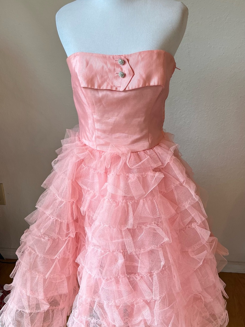 VTg Betsey Johnson Y2K Tulle Layered Pink Princess Dress Size 6 Rare Strapless